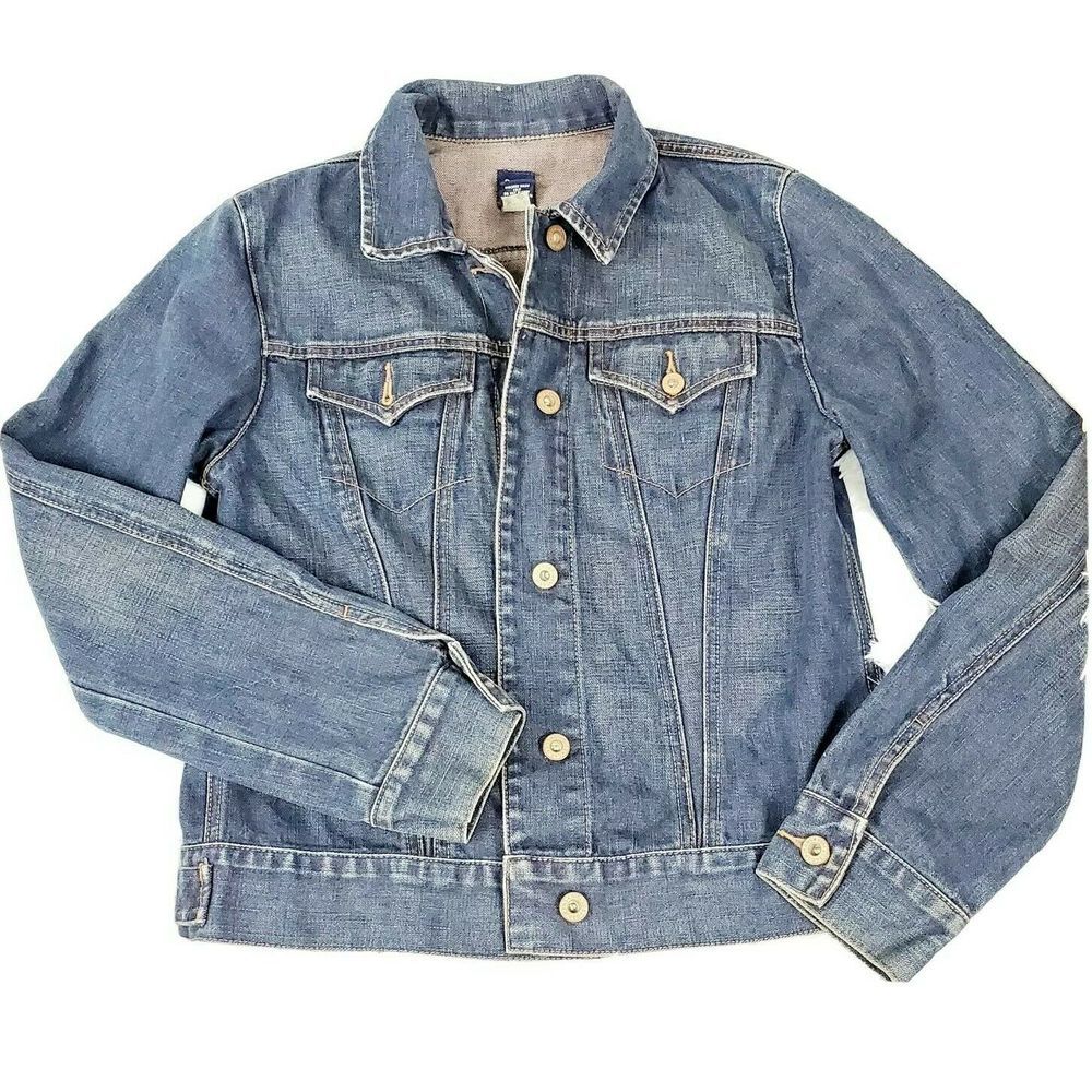 WOMEN's GAP DENIM  JEAN JACKET SIZE MEDIUM